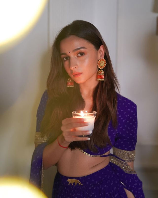 Alia Bhatt Latest Instagram Pics